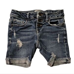 Mudd Distressed Blue Denim Shorts 92% Cotton 6% Polyester 2% Spandex Size 8